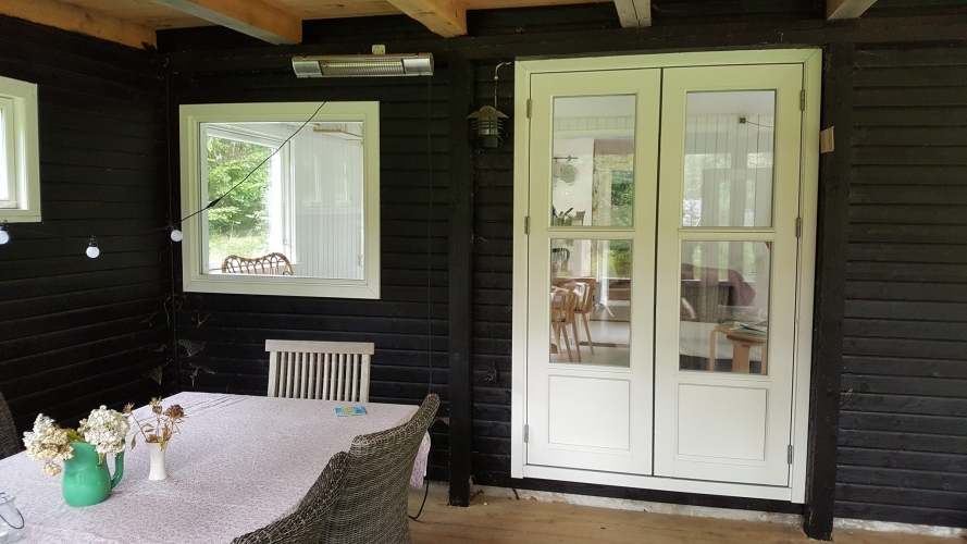 Nye døre monteret i bolig i Vig med fokus på kvalitetshåndværk